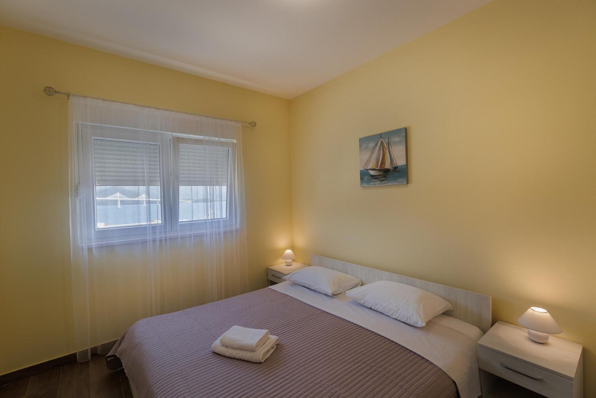 קומרנה Apartman Maja מראה חיצוני תמונה